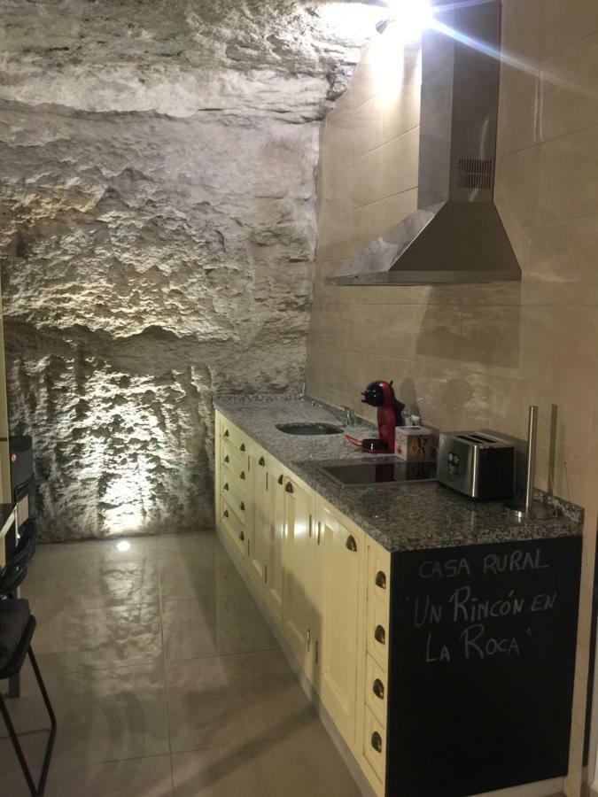 Setenil De Las Bodegas Casa Cueva Un Rincon En La Roca 빌라 외부 사진