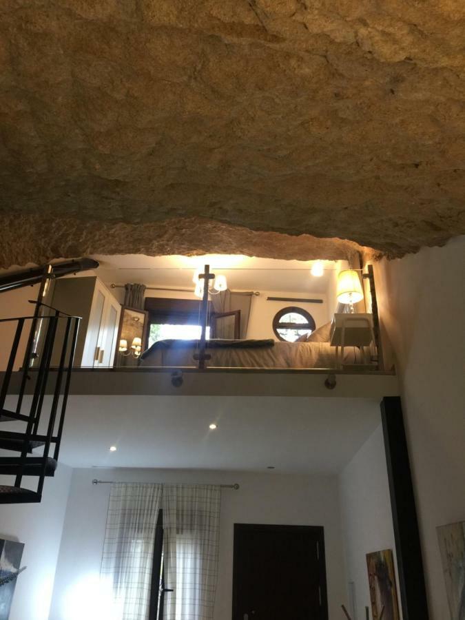 Setenil De Las Bodegas Casa Cueva Un Rincon En La Roca 빌라 외부 사진