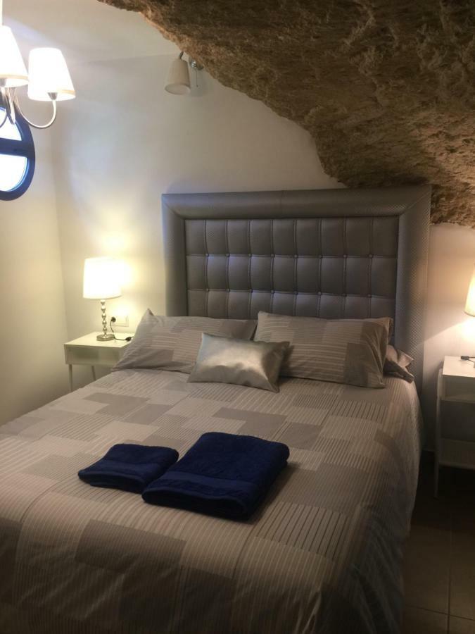 Setenil De Las Bodegas Casa Cueva Un Rincon En La Roca 빌라 외부 사진